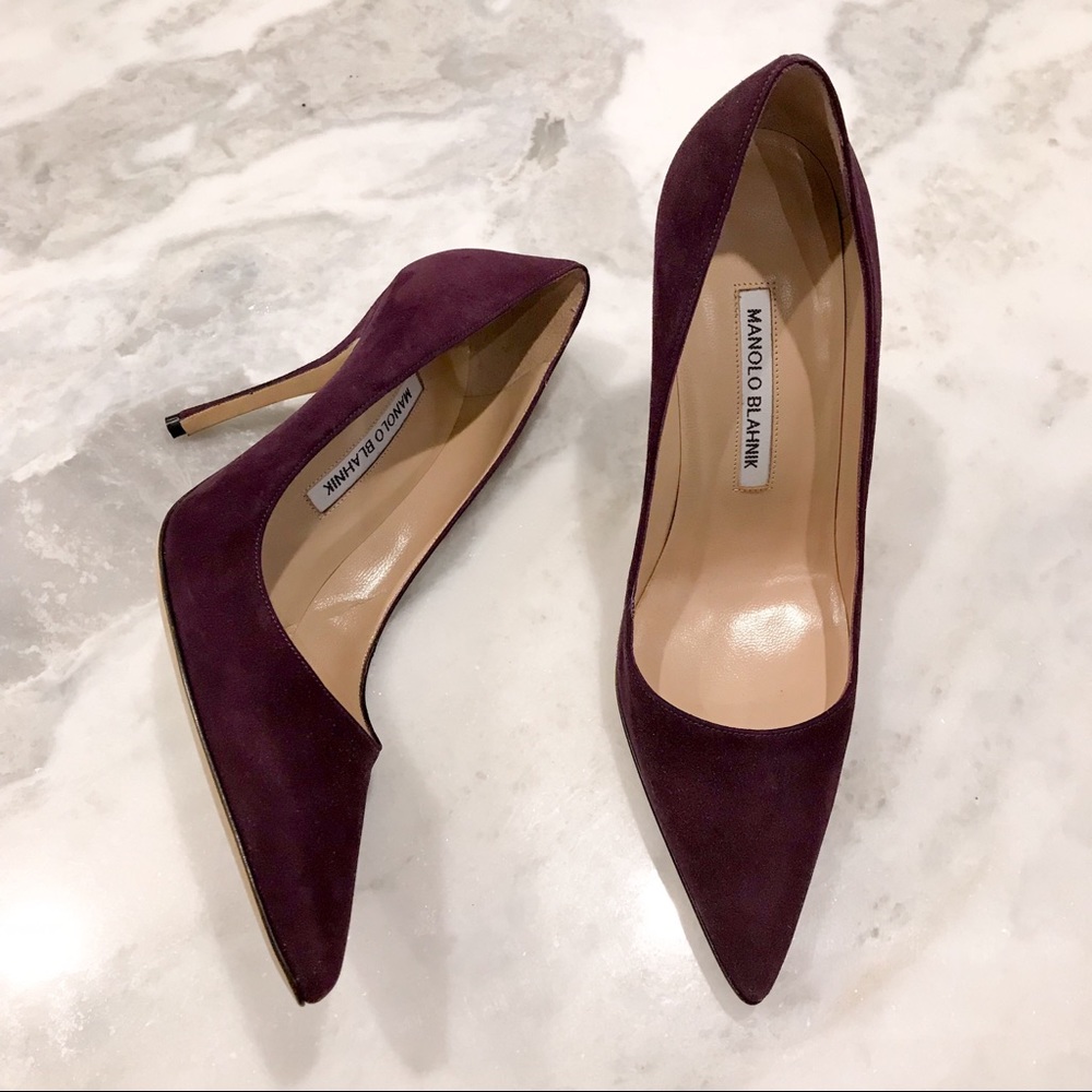 New Manolo Blahnik Suede Pump